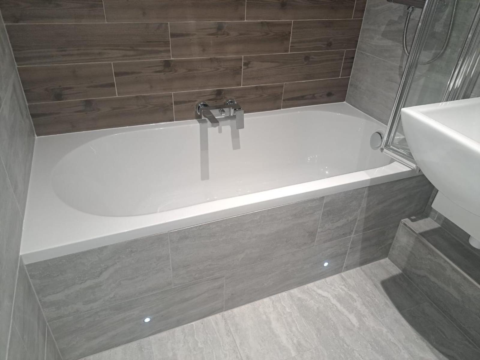 Bournemouth Hot Tub & Sauna Holiday Let Exteriör bild