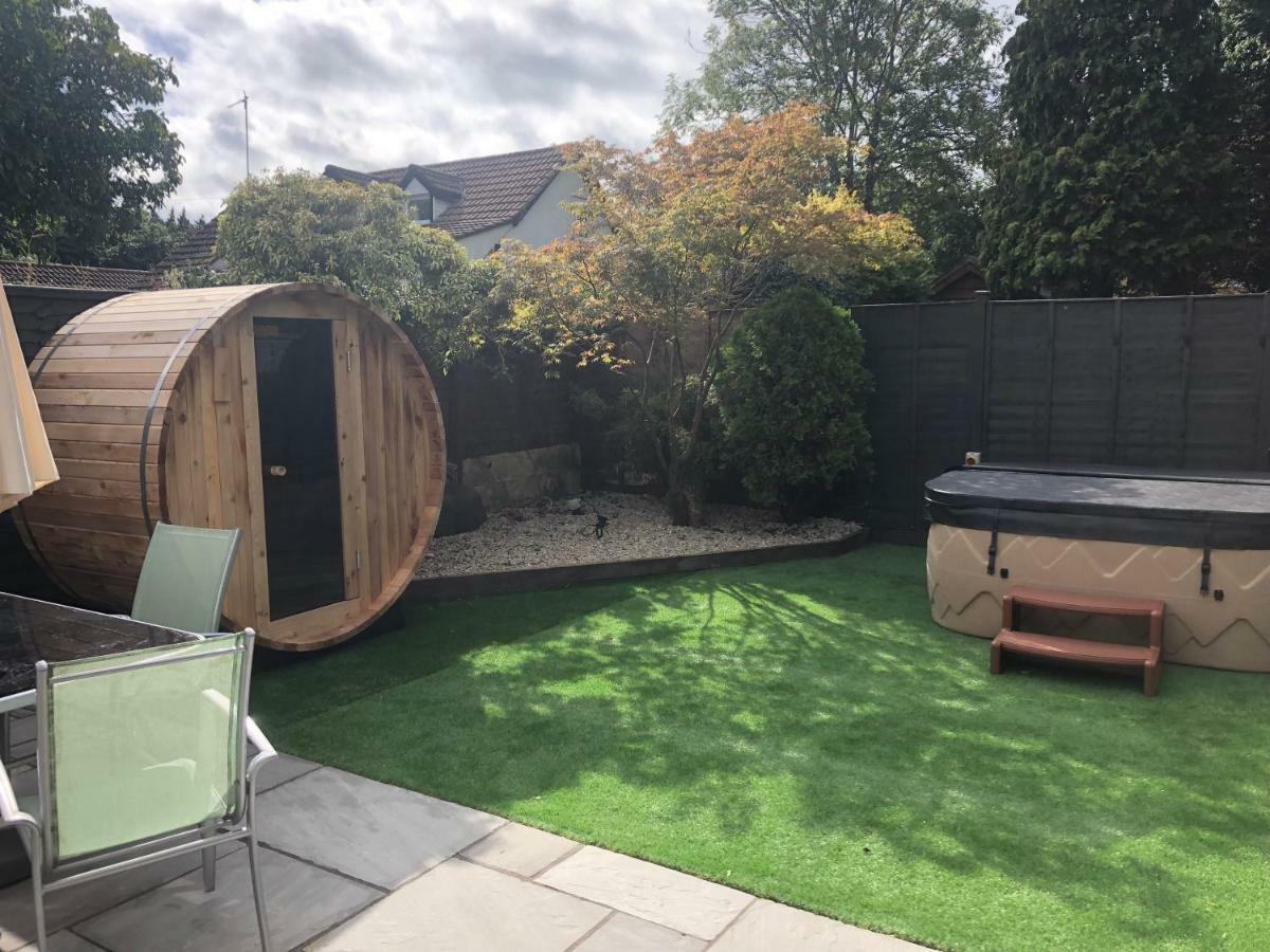 Bournemouth Hot Tub & Sauna Holiday Let Exteriör bild